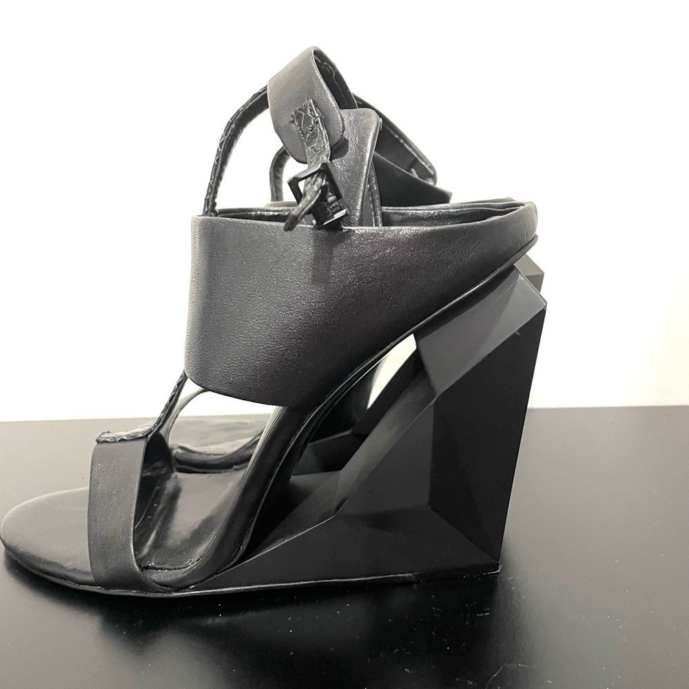 Ankle Wrap Wedges